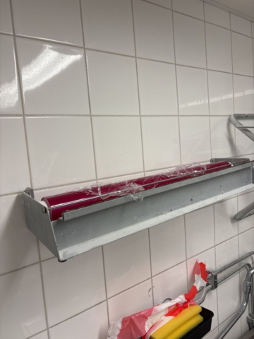 1544682-7 Sink with sink