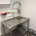 1544682-8 Sink with sink