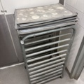 1544684-3 Tray trolley and plates