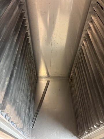 1544685-18 Restaurant refrigerator APE