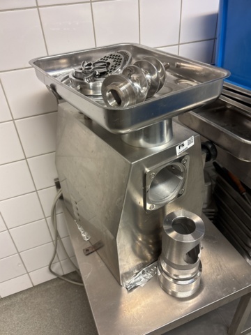 1544689-9 Meat grinder with accessories - Fimar TR32RSQ0U405T
