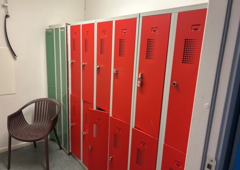 Omklädningsskåp 14 sektioner