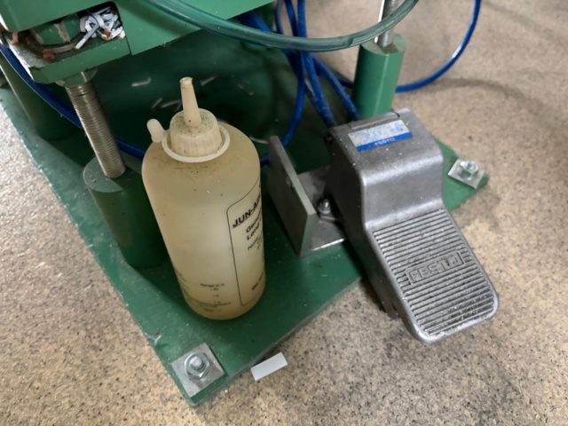 1546031-7 Pipe cutter with feed table - Elumatec MMS100/02