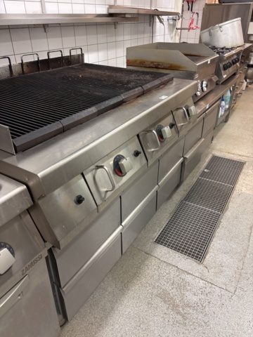 1544695-13 Grillkylbänk - Zanussi