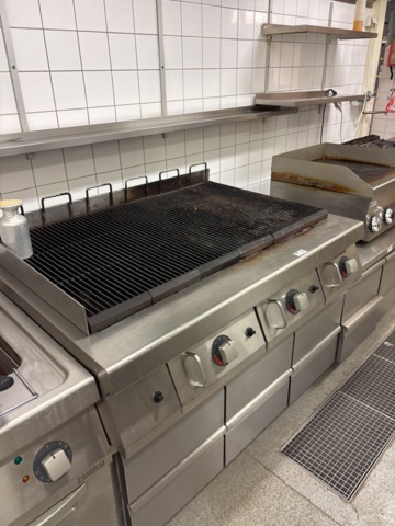 1544695-15 Grillkylbänk - Zanussi
