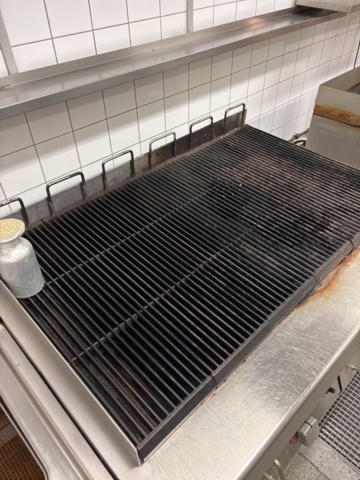 1544696-4 Gasolgrill - Zanussi