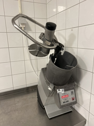 1544816-2 Grönsaksskärare med tillbehör - Hällde RG-250