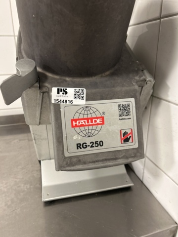 1544816-3 Grönsaksskärare med tillbehör - Hällde RG-250