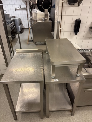 1544698-3 Arbetsbänkar 3 st