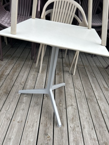 1544808-10 Parti med utomhusmöbler