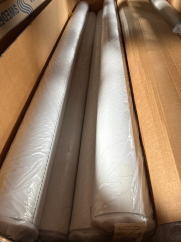 1546054-9 Lot with roller blind fabric, >1300 m