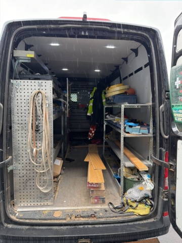 1357554-17 Skåpbil med verkstadsinredning - Volkswagen Crafter 35, 177hk -2019