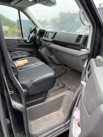 1357554-30 Skåpbil med verkstadsinredning - Volkswagen Crafter 35, 177hk -2019