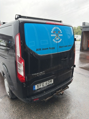 1357553-7 Skåpbil med verkstadsinredning - Ford Transit Custom 300, 130hk -2021