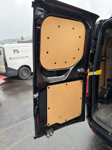 1357553-20 Skåpbil med verkstadsinredning - Ford Transit Custom 300, 130hk -2021