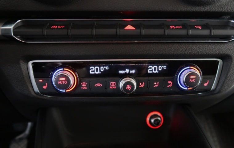 1070471-7 Audi A3 Sportback 2.0 TDI Manual, 150hp, 2014
