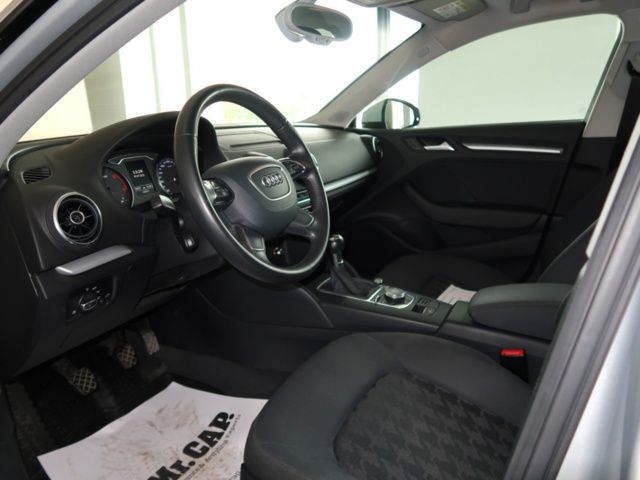 1070471-17 Audi A3 Sportback 2.0 TDI Manual, 150hp, 2014