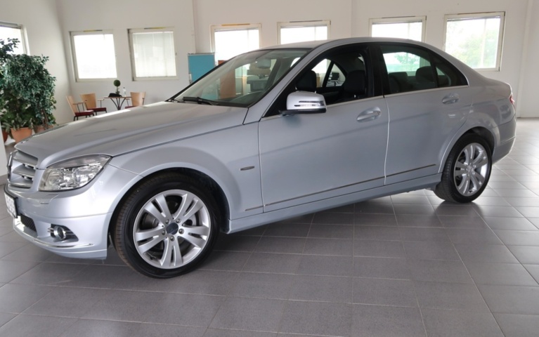 1070472-1 Mercedes-Benz C 220 CDI 5G-Tronic, 170hp, 2009