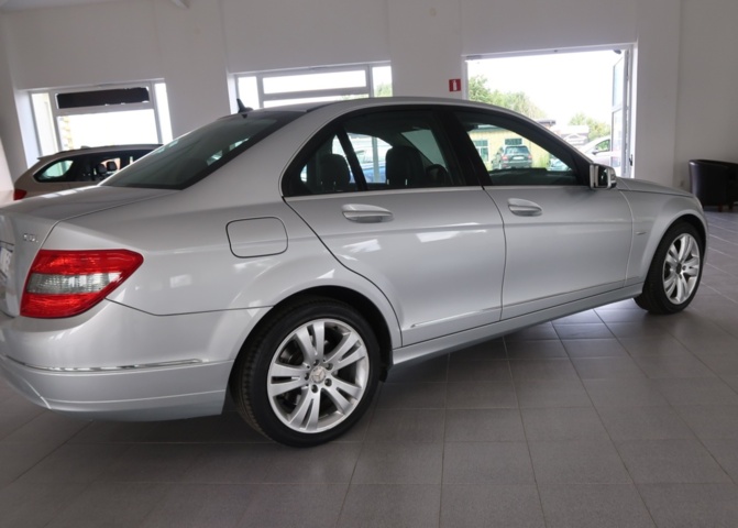 1070472-6 Mercedes-Benz C 220 CDI 5G-Tronic, 170hp, 2009