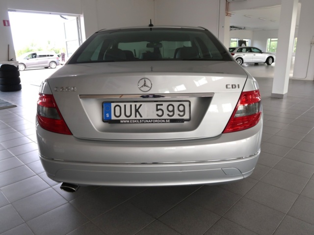 1070472-8 Mercedes-Benz C 220 CDI 5G-Tronic, 170hp, 2009