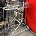 1546077-4 Lot of cleaning carts on wheels