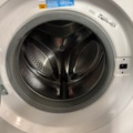 1546079-7 2 washing machines and dryers - Bosch / Electrolux