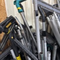 1546074-4 Lot of cleaning and gardening tools