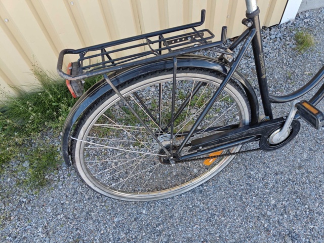 1546498-6 Damcykel Crescent 28"