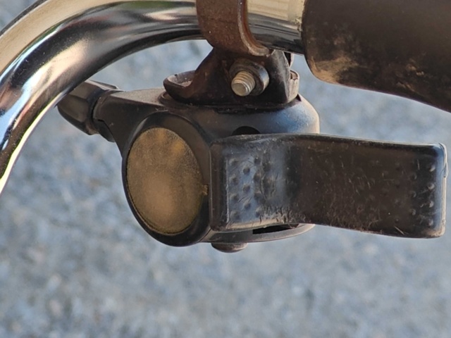 1546498-8 Damcykel Crescent 28"