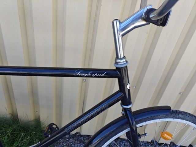 1546502-4 Herrcykel Yosemite singel speed 28"