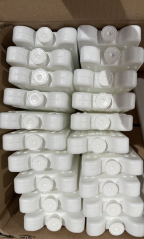 1551676-2 Kylklampar, ca 3 000 st - Ice Box, 17 x 8 cm