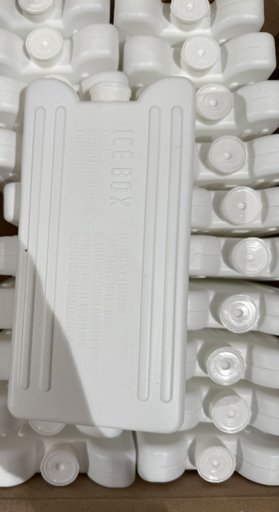 1551676-2 Cooling lamps, approx. 3,000 pcs - Ice Box, 17 x 8 cm