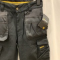 1551685-2 Arbetsshorts CAT, Strl 32