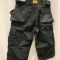 1551685-3 Arbetsshorts CAT, Strl 32