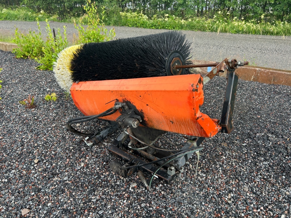 1192818-2 Sopvals med 3-punktsfäste