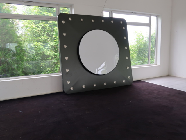 1070500-4 Lighting ramp