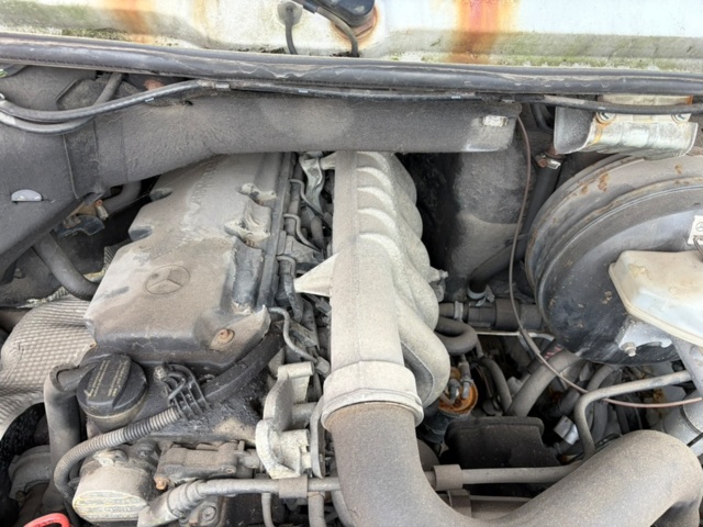 1551883-31 Mercedes-Benz Sprinter 316 CDI 2003 (rep. item, 22677 miles, automatic)