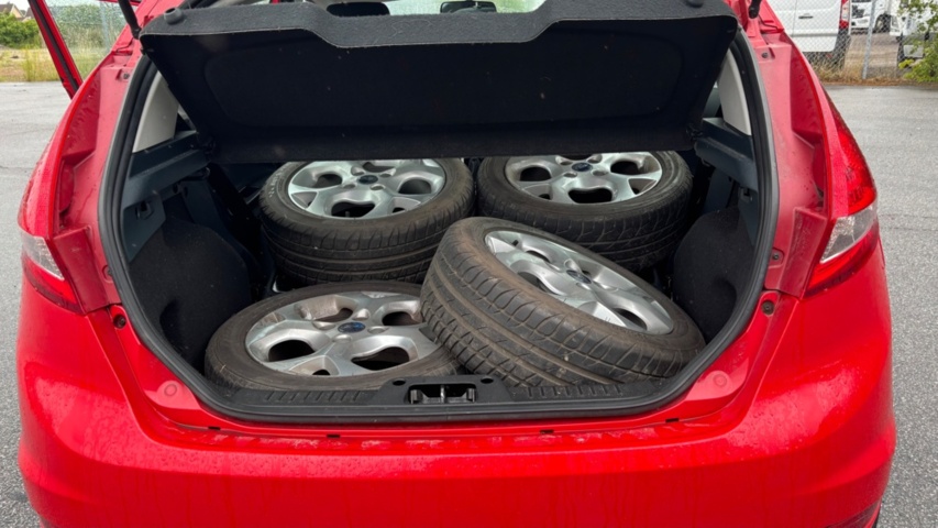 1436429-14 Ford Fiesta 5-door 1.25 Manual, 82hp, -2011