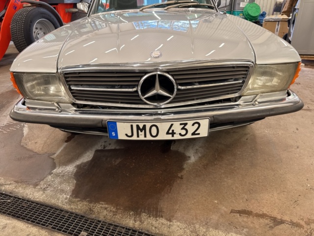 1458426-15 Mercedes-Benz 280 SLC Automatic, 185hp, 1975 Newly painted