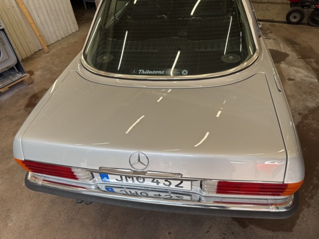 1458426-23 Mercedes-Benz 280 SLC Automatic, 185hp, 1975 Newly painted