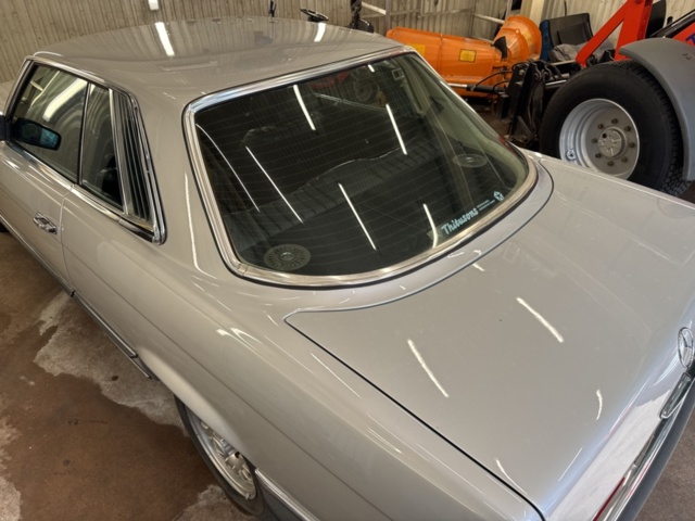 1458426-24 Mercedes-Benz 280 SLC Automatic, 185hp, 1975 Newly painted
