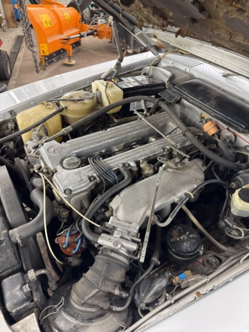 1458426-59 Mercedes-Benz 280 SLC Automatic, 185hp, 1975 Newly painted