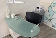 1548826 Nagelstation - Komplett med bord, lampa och utrustning