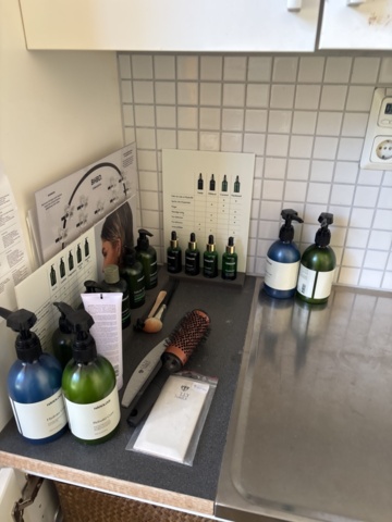 1548827-17 Dubbel schamponeringsstation för frisörsalong