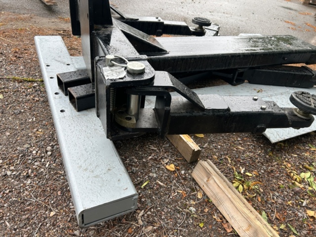 1436428-10 Enpelarlyft flyttbar - SF-M2500