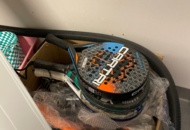 1550121 Padel cracked and div