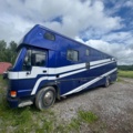 1405947-1 Volvo FL7 4x2 Extended Horse Transport – Space for 6 horses