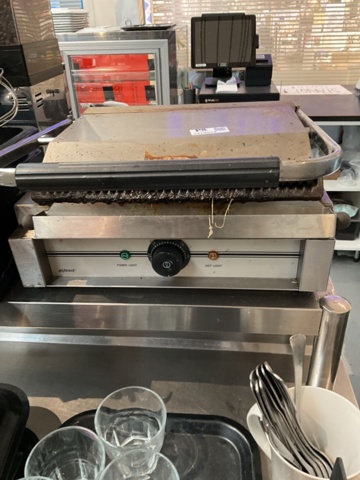 1473514-3 Klämgrill - Exxent