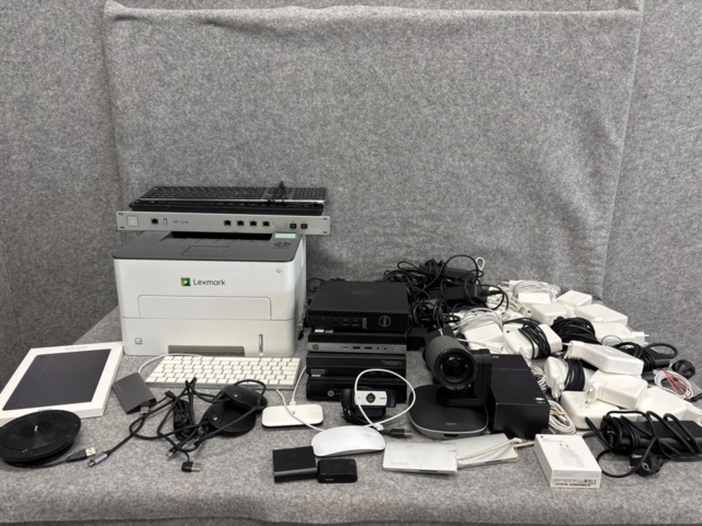 Diverse elektronik - Skrivare, tangentbord, kameror, m.m.