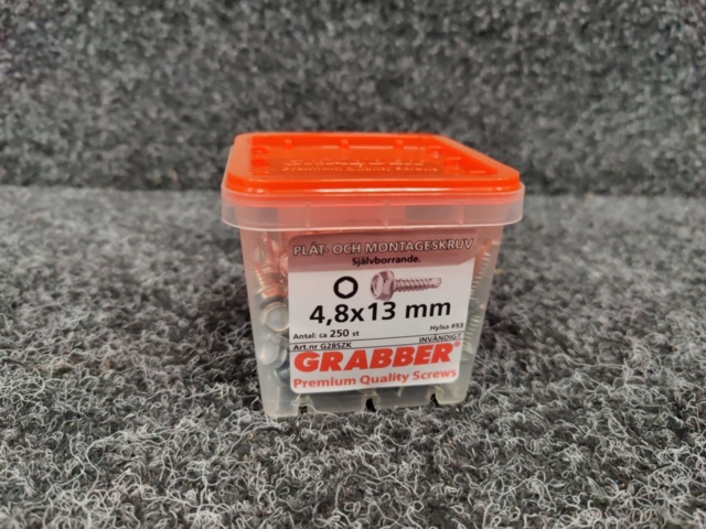 1552188-4 3500 st Plåt- & montageskruv 4.8x13mm, Grabber
